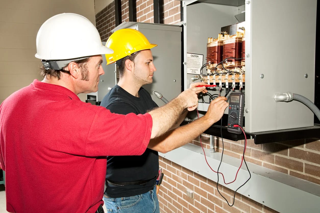 DGUV V3 Prüfung: Elektrische Anlagen sicher betreiben