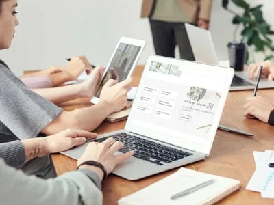 Individuelle digitale Strategien für Ihren Erfolg mit SEO-optimierte Website