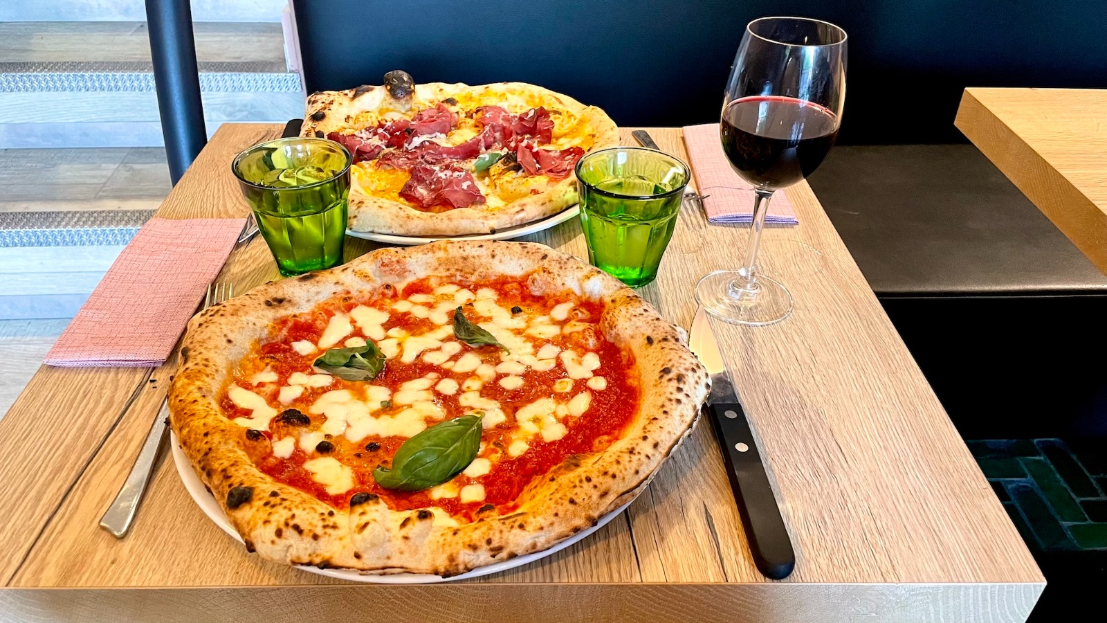 Eine Entdeckungsreise zur echten Pizza bei Pizzeria Sinn