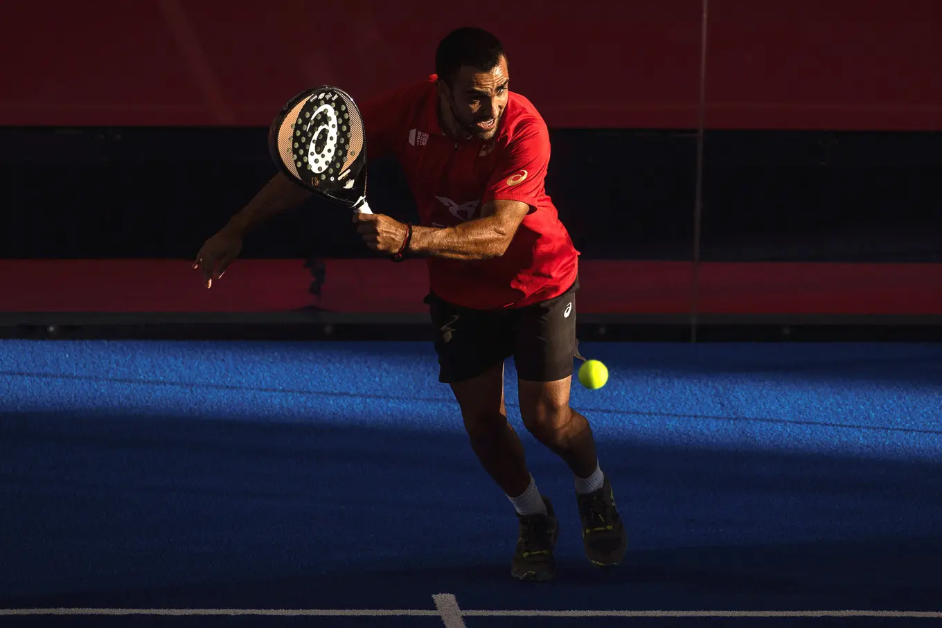 Zubehör für Padelspieler: Schweißbänder für mehr Komfort – Entdecke das Zubehörsortiment